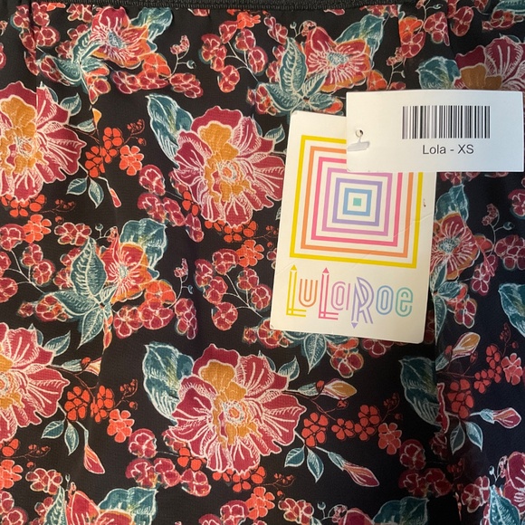 LuLaRoe Lola Skirt NWT - Picture 2 of 3